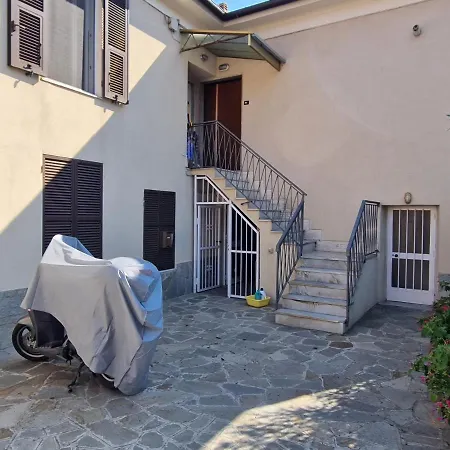 Stazione Pietra L. Ampio In Centro. Apartamento *